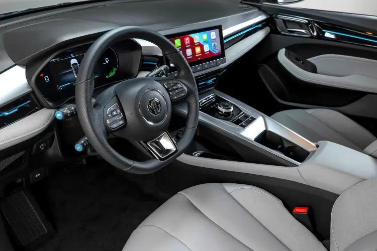 3198748 115kW SE EV Long Range 61kWh 5dr Auto