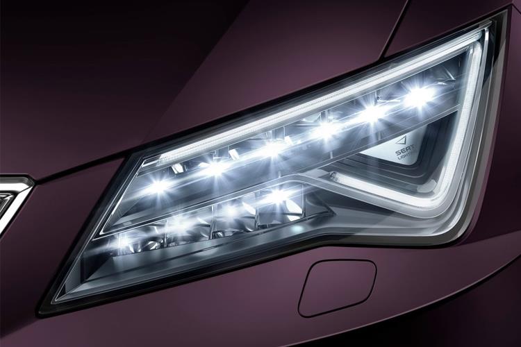 3947024 1.5 e-Hybrid FR Black Edition 5dr DSG [DAP]