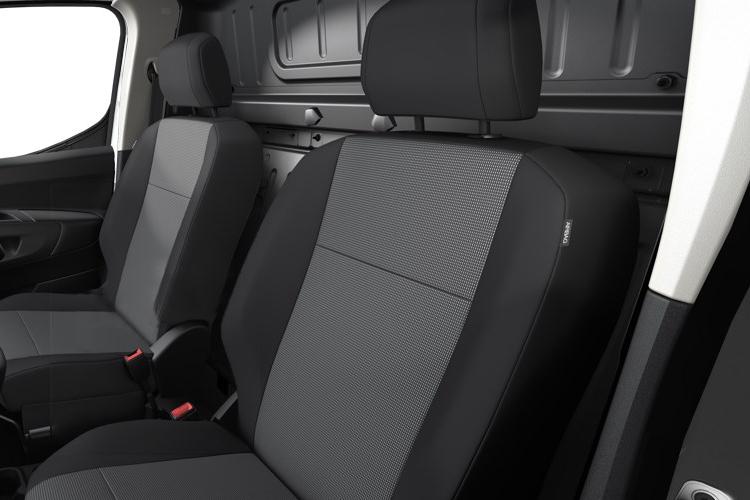 3782657 100kW 52kWh Van Enterprise Auto