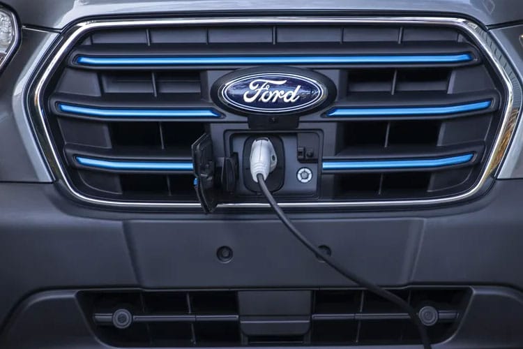 3924030 135kW 89kWh H3 Trend Van Auto [DAP]